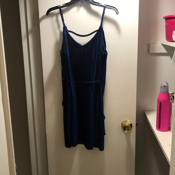 nordstrom blue velvet dress